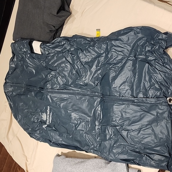 NWT Large Aquascutum Packable Trench Light Jacket - Picture 11 of 11